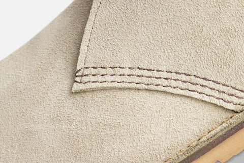 Weekender Chukka - 3309 White Sand Mohave